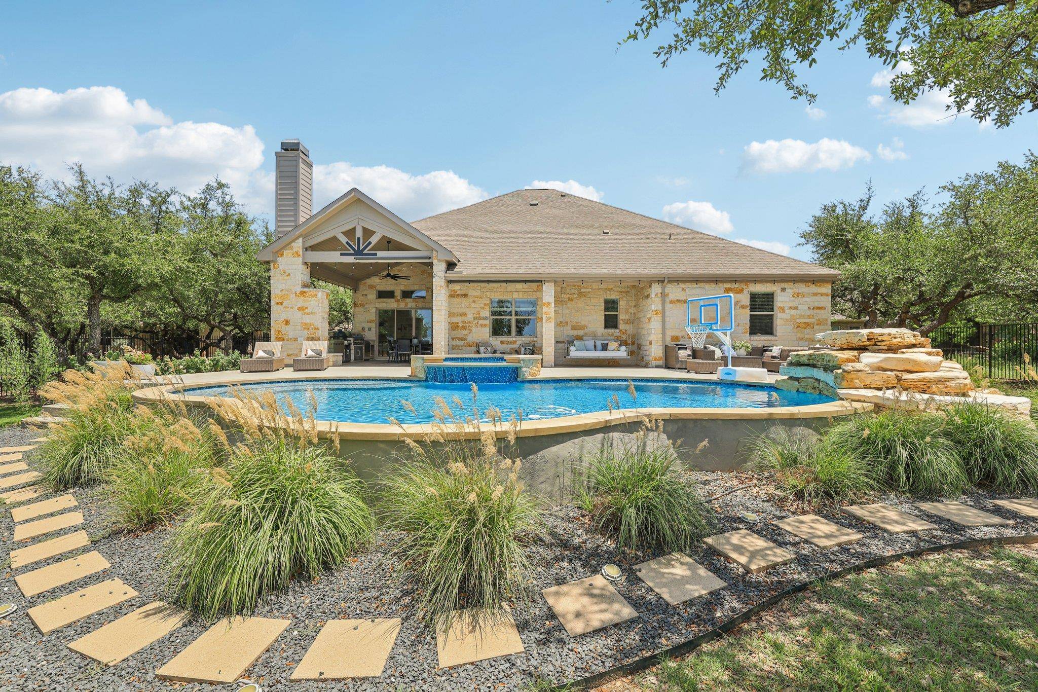Dripping Springs, TX 78620,236 Ranch Ridge DR