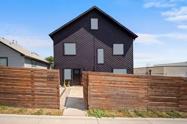 708 Chicon ST #2, Austin, TX 78702