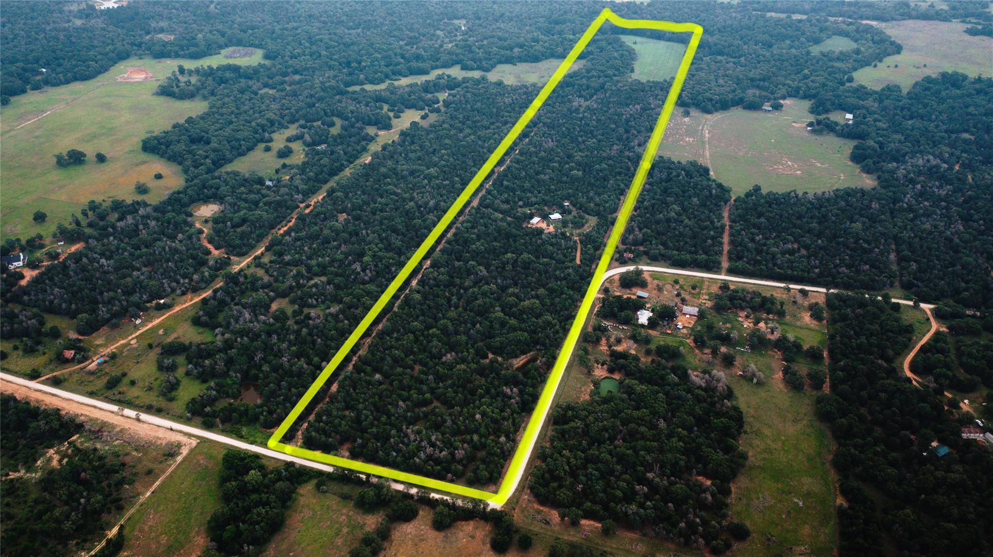 853 Saint Delight RD, Paige, TX 78659