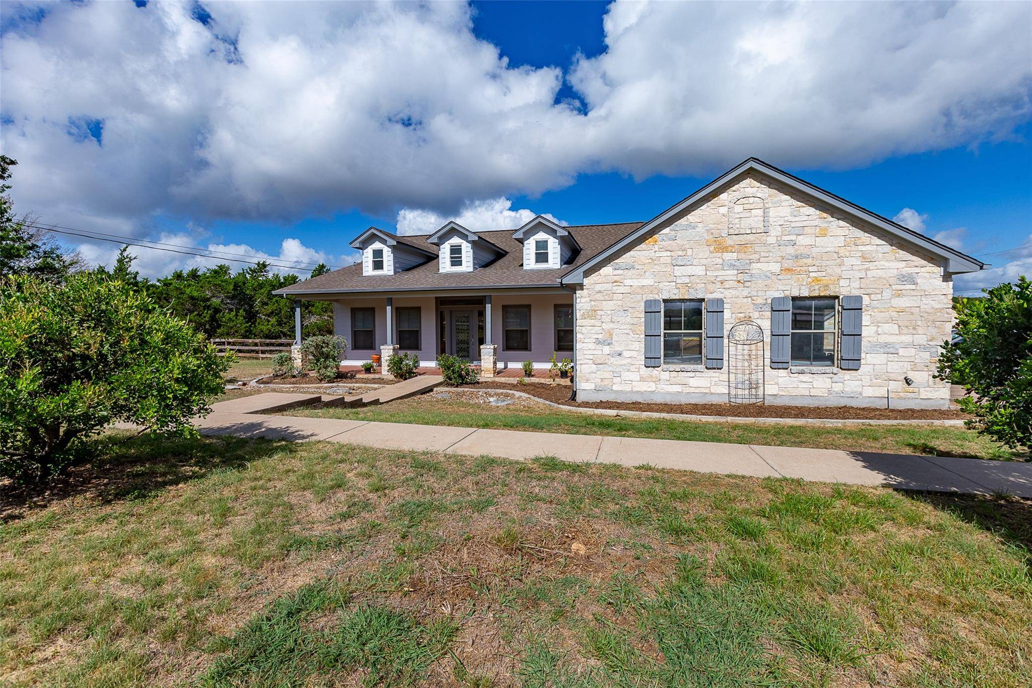 500 Cottonwood Creek RD, Dripping Springs, TX 78620