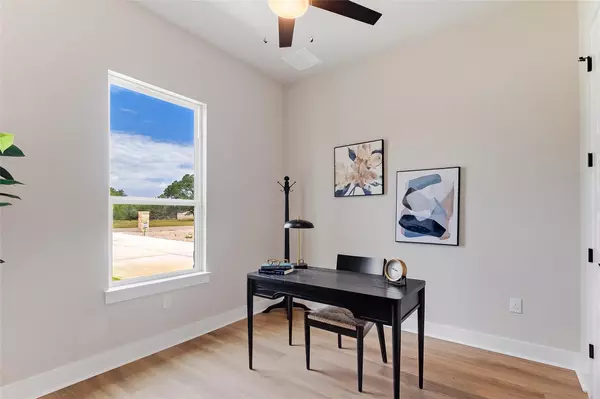 Bertram, TX 78605,111 Draper LN
