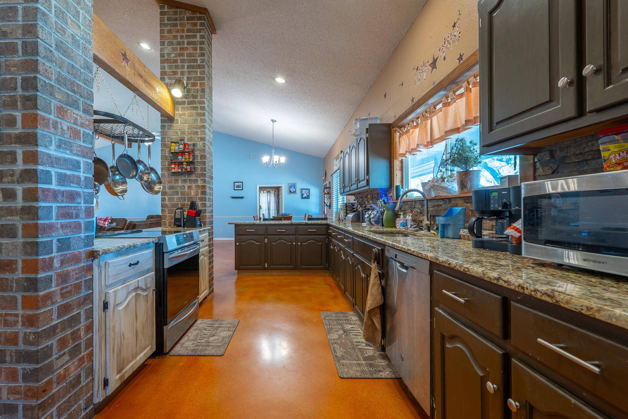 Florence, TX 76527,2700 County Road 224