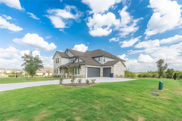 Liberty Hill, TX 78642,301 Northcrest DR