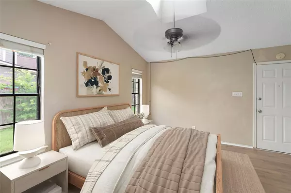 Austin, TX 78729,8703 Clearbrook TRL #B