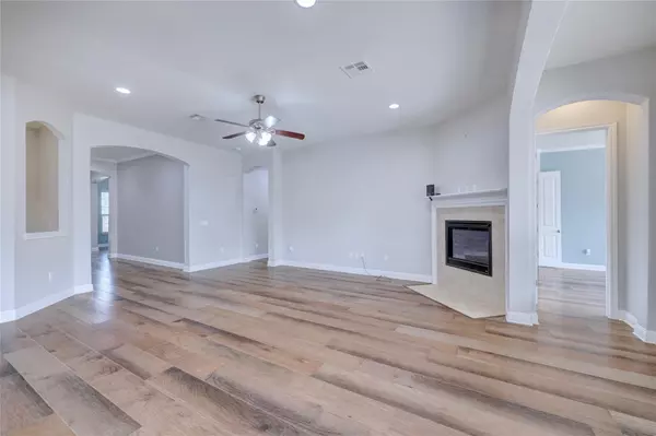 Austin, TX 78717,16017 Jeffs LN