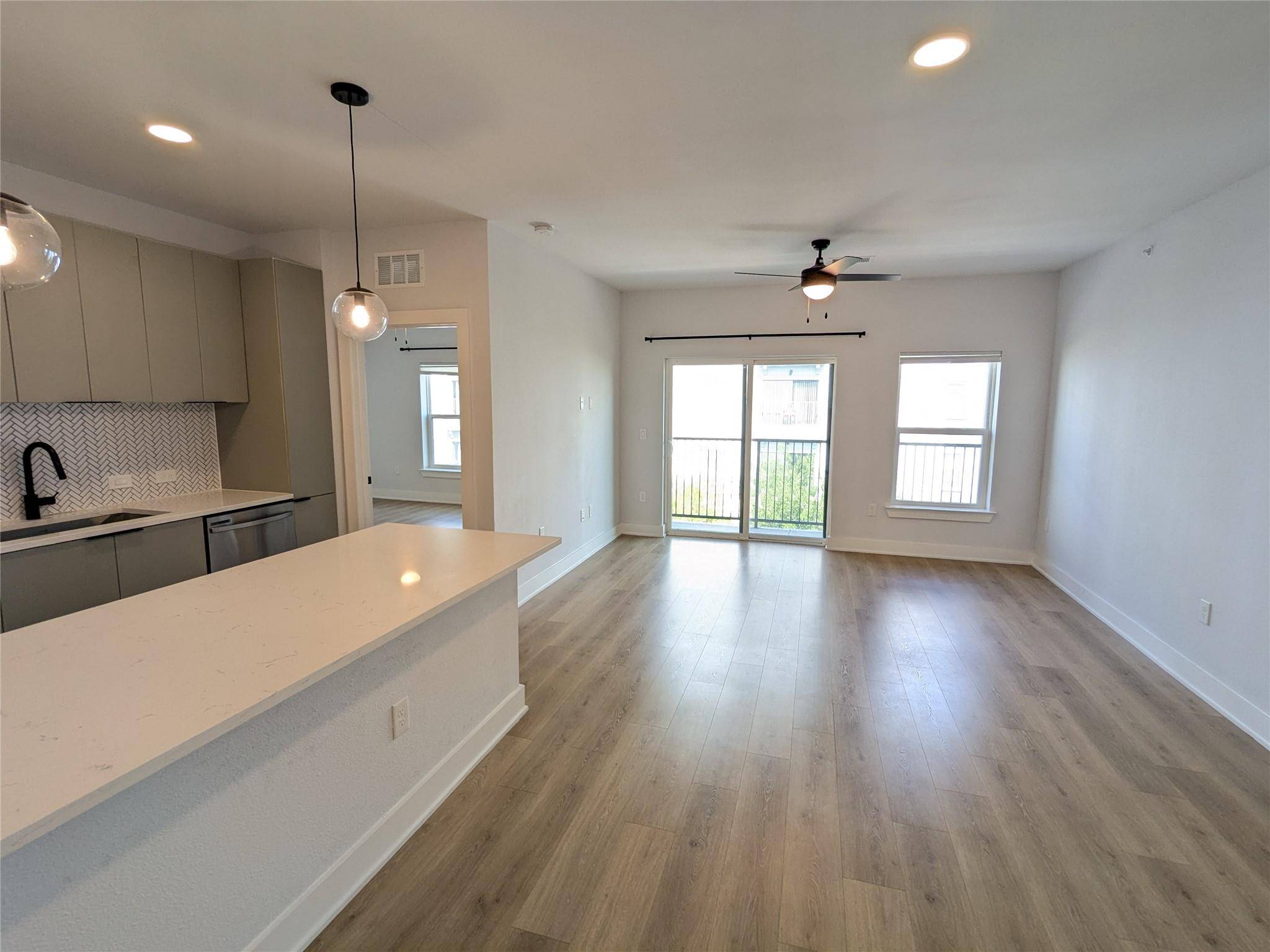 Austin, TX 78705,2500 Longview ST #416