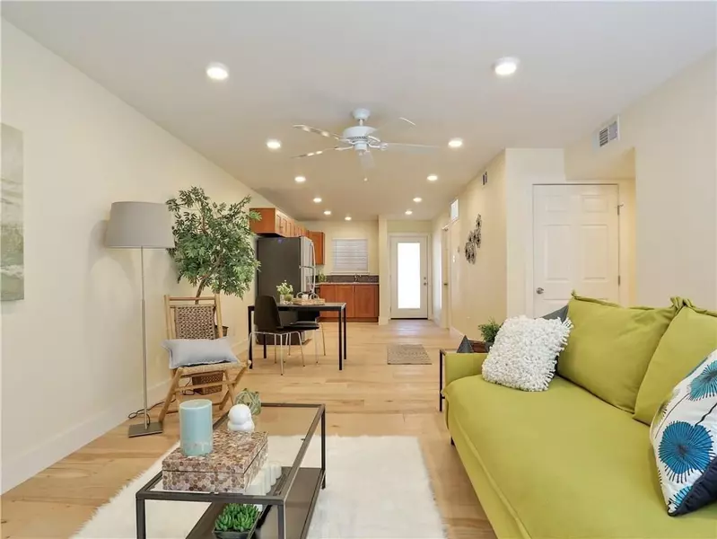 909 Reinli ST #241, Austin, TX 78751