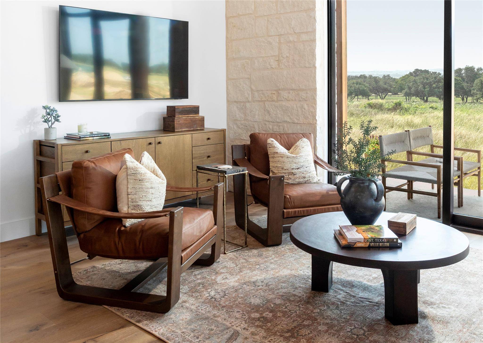 9361 W Us Highway 290 #107, Hye, TX 78635