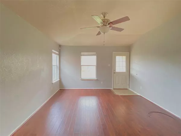 Hutto, TX 78634,321 Altamont ST