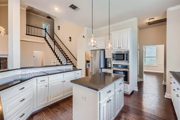 Austin, TX 78733,2114 Cliffs Edge DR