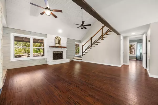 Wimberley, TX 78676,7 Brookside DR