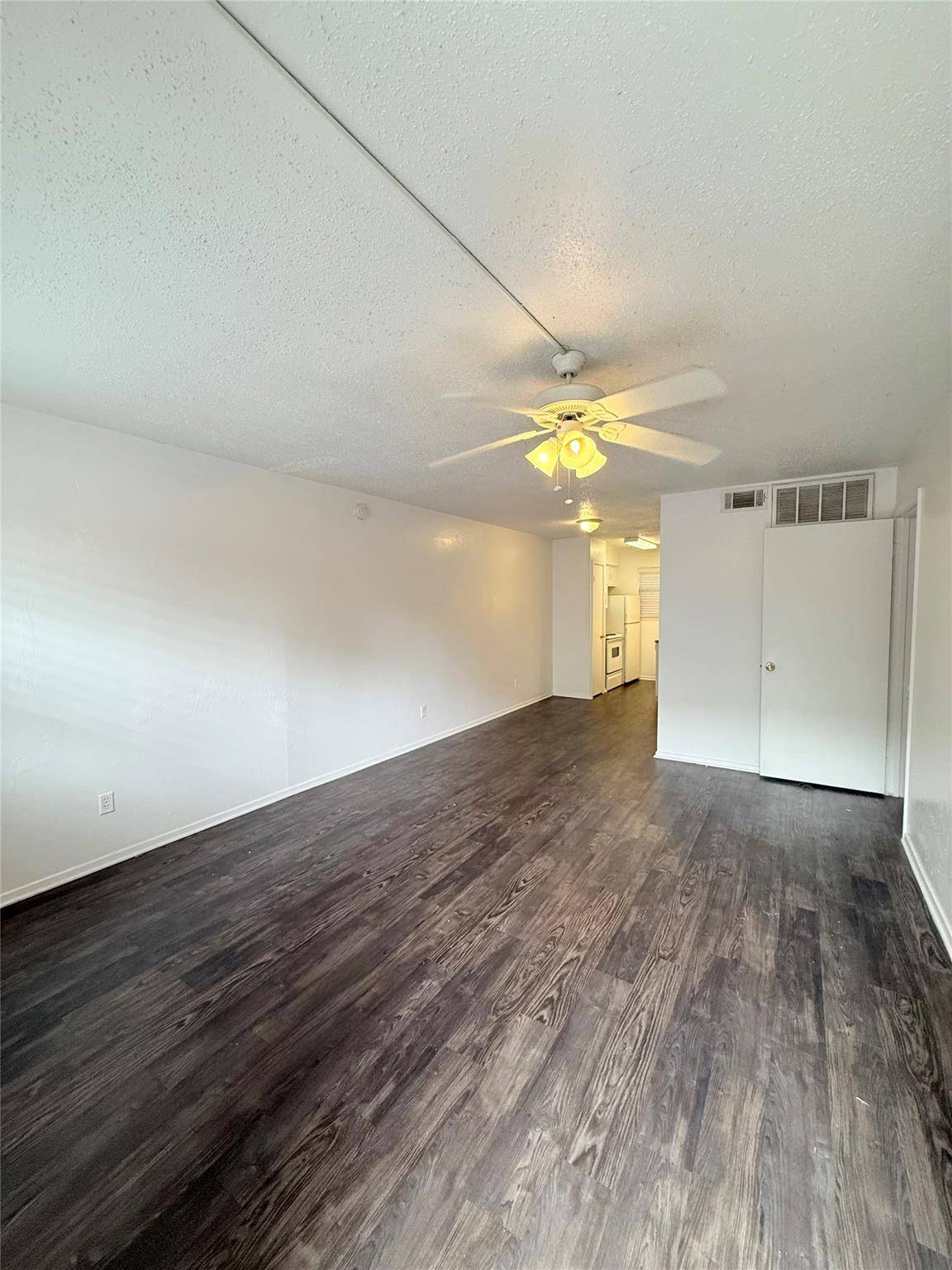 Austin, TX 78705,2704 Salado ST #207