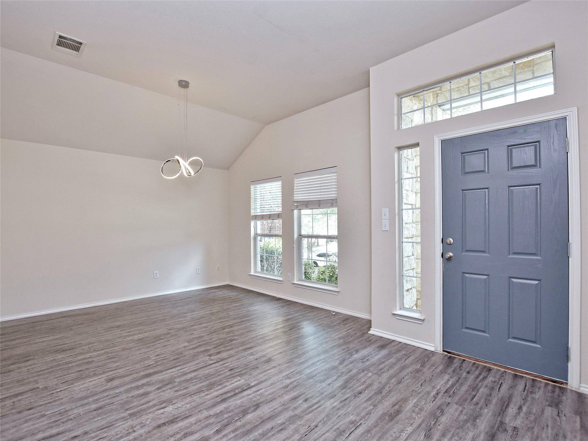 Round Rock, TX 78664,2012 Rachel LN