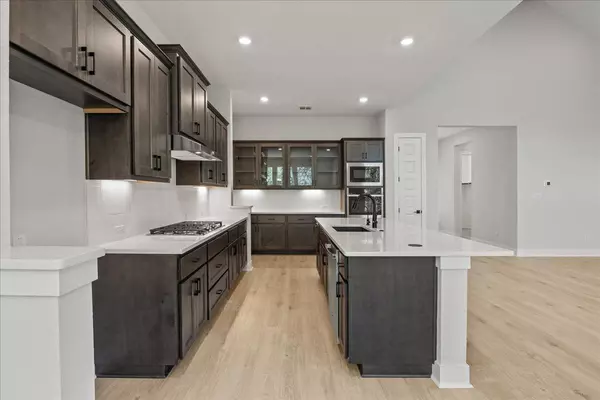 Kyle, TX 78640,284 Brewer ST