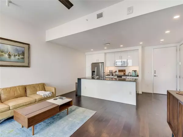 Austin, TX 78701,301 West Ave #1702