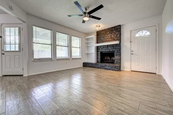Round Rock, TX 78681,1900 Rawhide DR #C