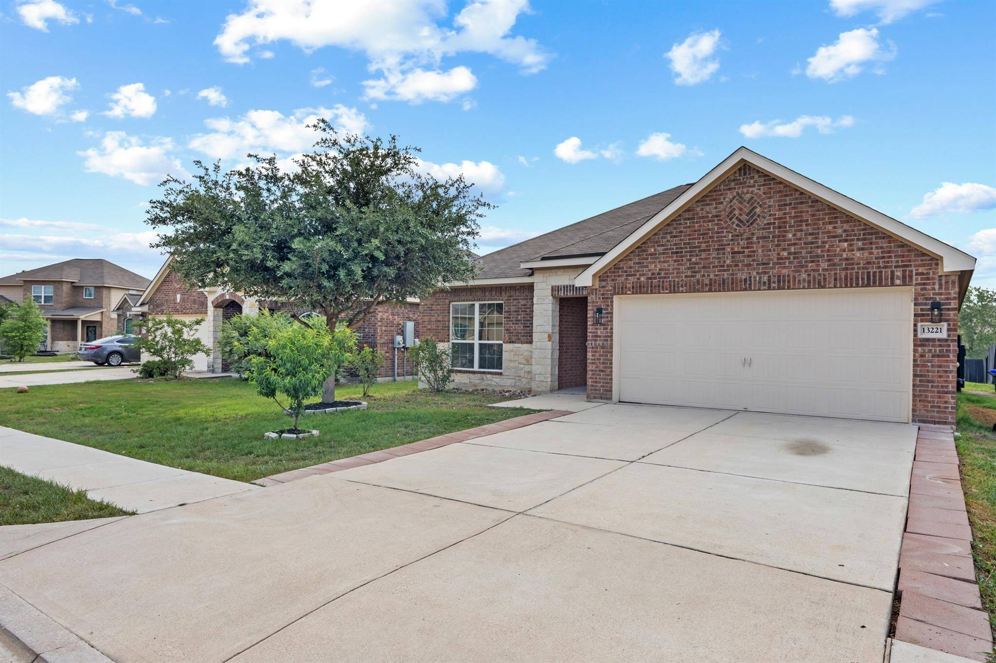13221 Cabinet DR, Manor, TX 78653