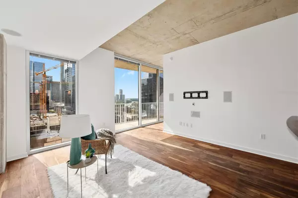 Austin, TX 78701,360 Nueces ST #1407