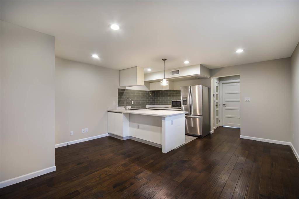 Austin, TX 78705,3110 Red River ST #215