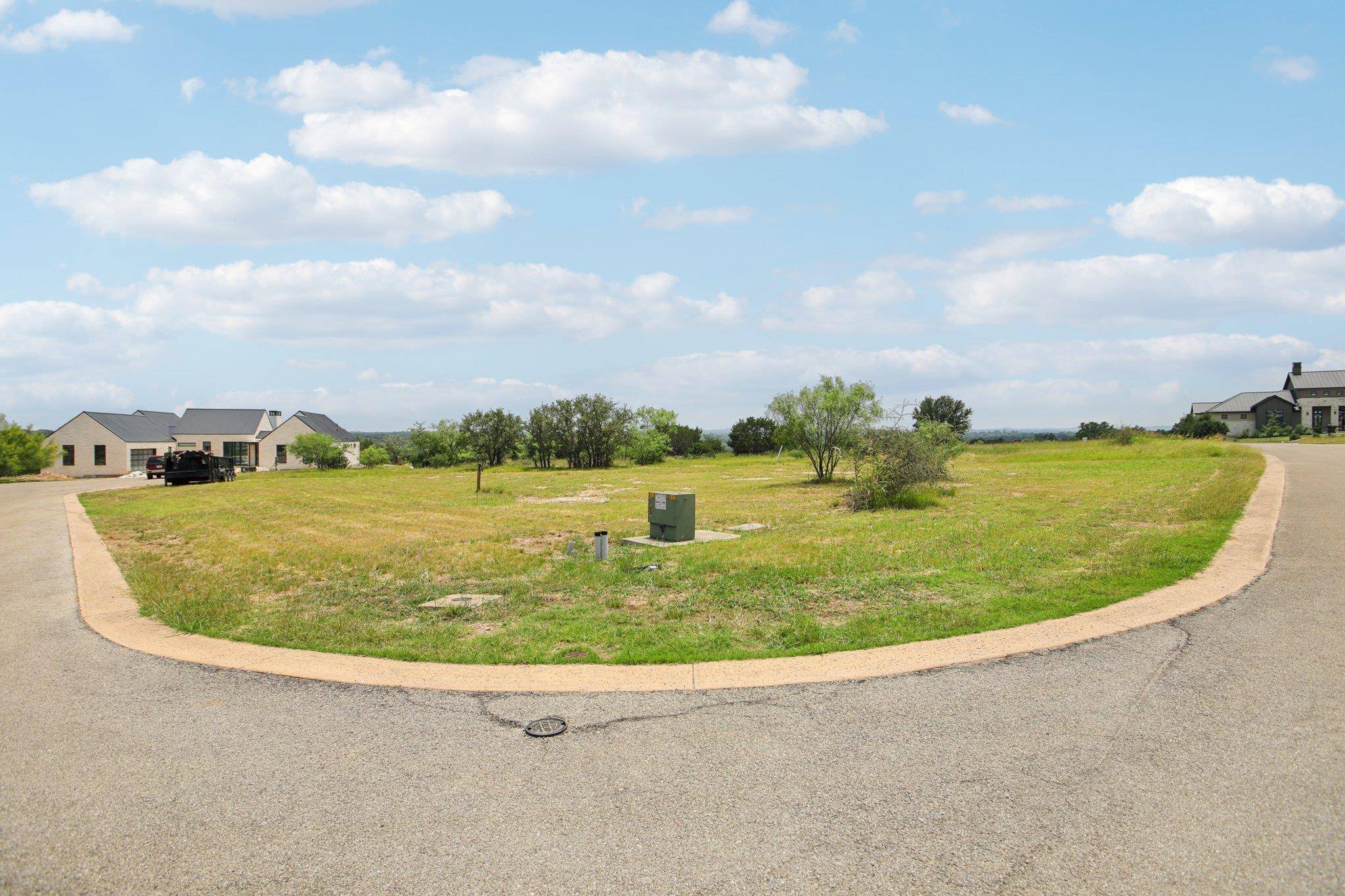 Horseshoe Bay, TX 78657,100 Beauty Berry DR