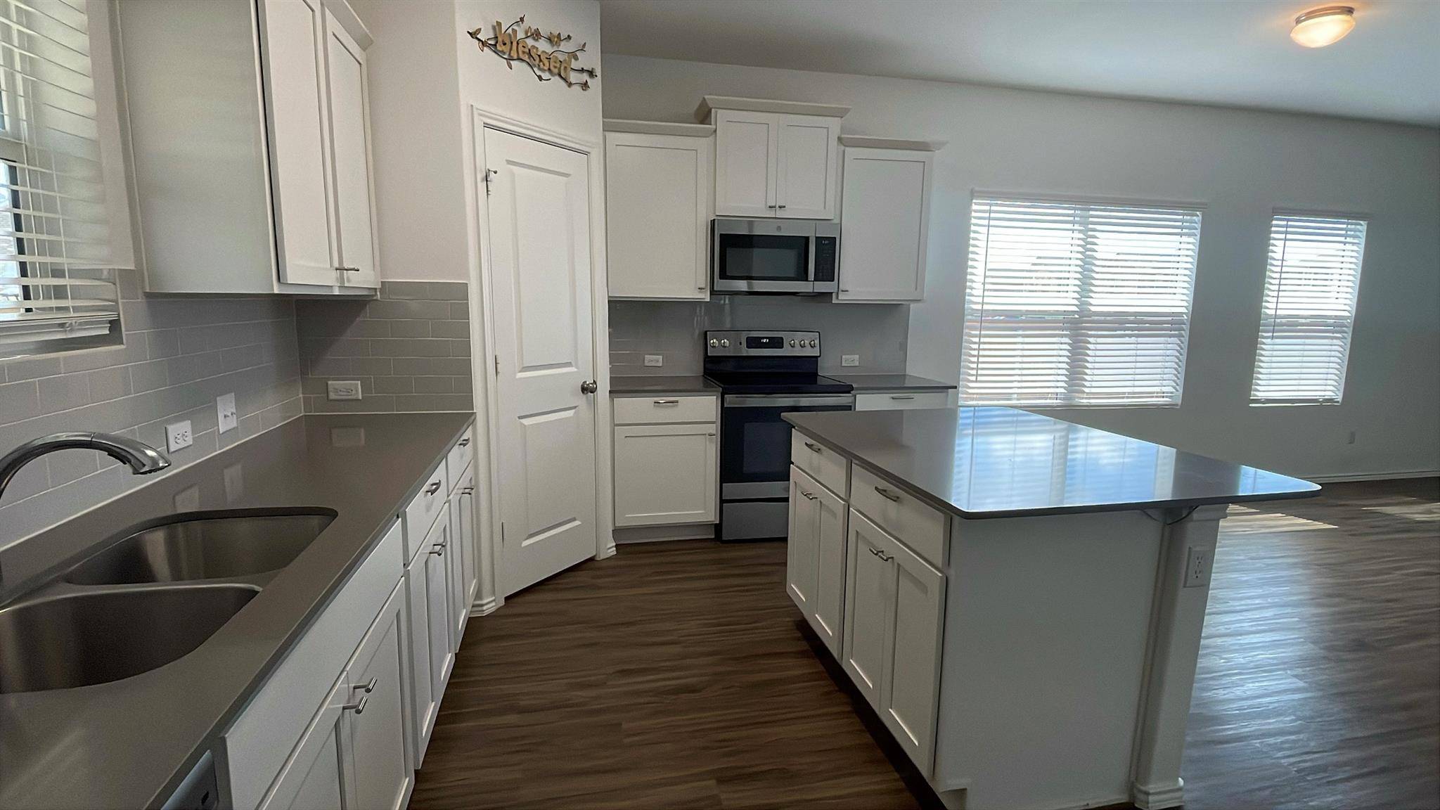Jarrell, TX 76537,204 Bronco Billy DR