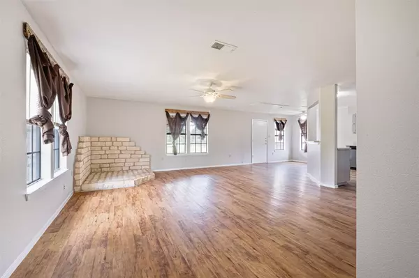 Georgetown, TX 78633,6618 Cherrywood LN