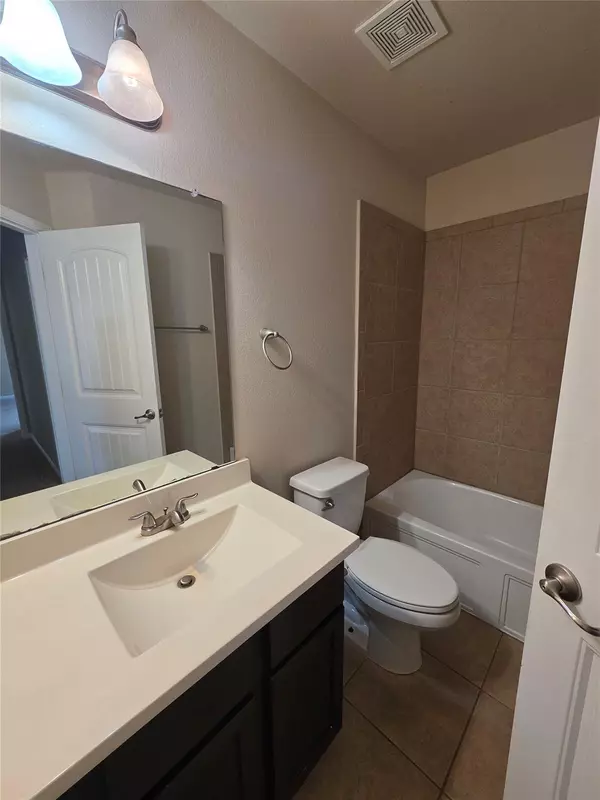 Round Rock, TX 78681,3451 Mayfield Ranch BLVD #341