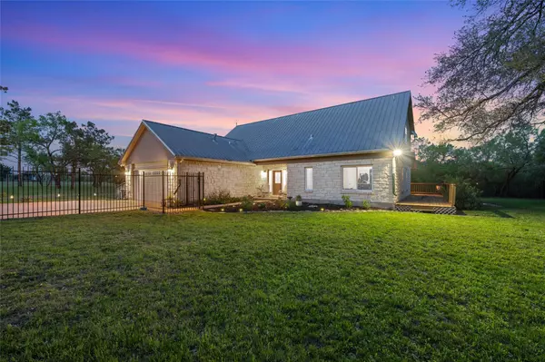 Spicewood, TX 78669,260 County Road 413