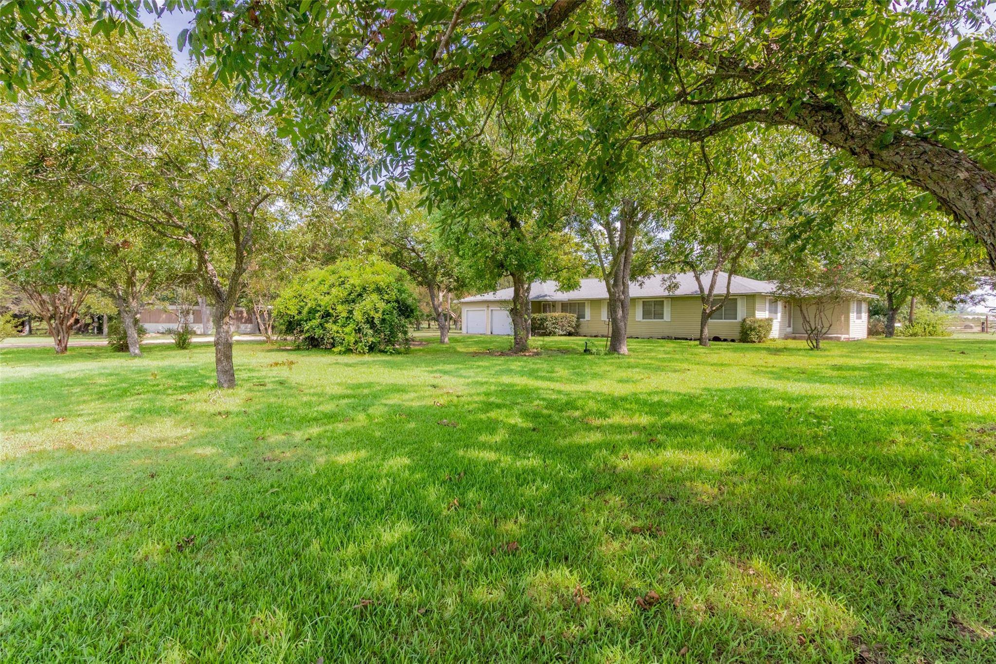 13155 FM 2155, Snook, TX 77878