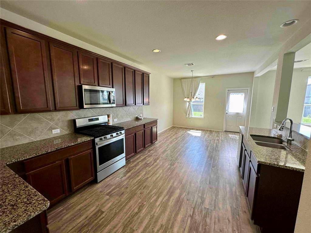 Buda, TX 78610,167 Yellowbark ST