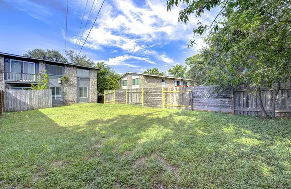Austin, TX 78723,2506 Manor CIR #C27