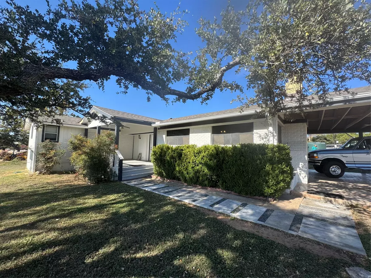 Dripping Springs, TX 78620,5300 W Highway 290