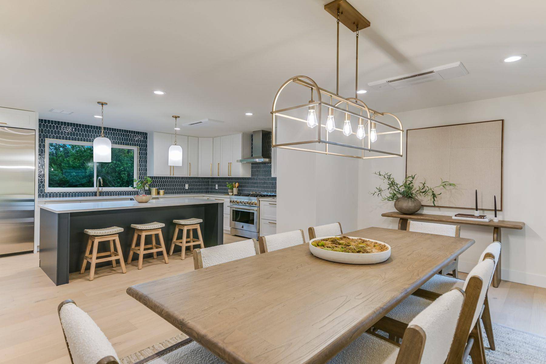 Austin, TX 78746,3104 Mistyglen CIR