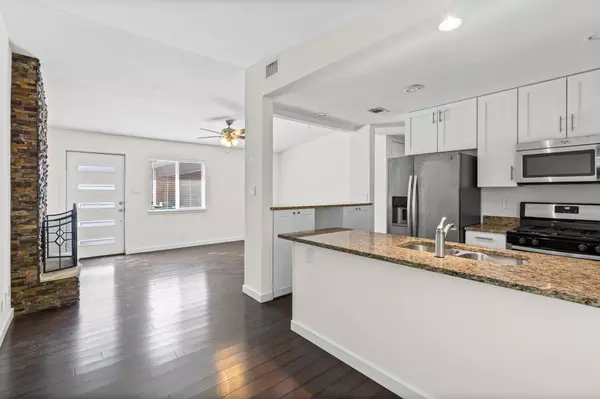 Austin, TX 78723,6305 Vioitha DR #B