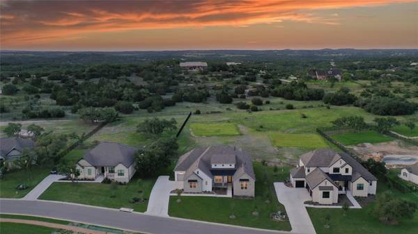 530 Yellow Bell RUN,  Dripping Springs,  TX 78620