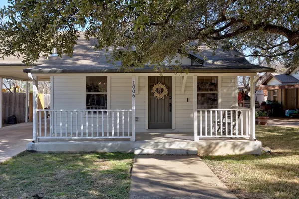 1006 E Liberty Ave,  Round Rock,  TX 78664