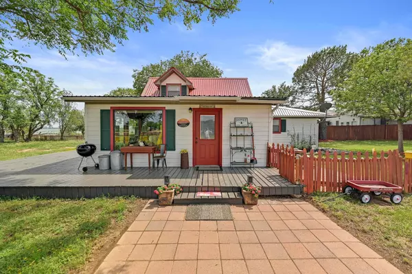 Bluffton, TX 78607,734 Island DR
