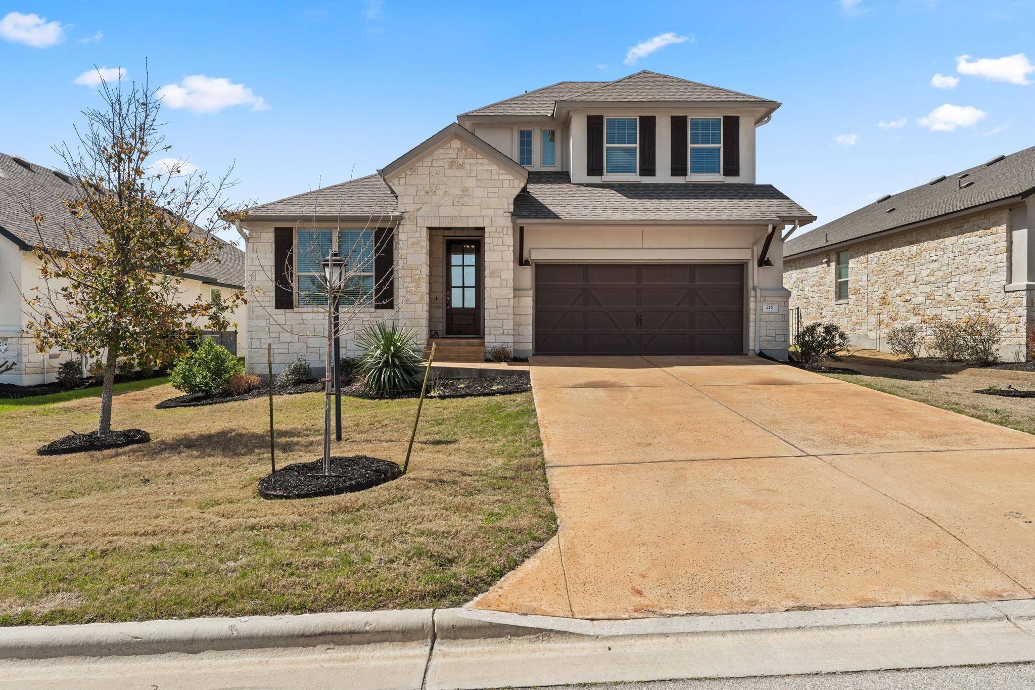 216 Gulfton ST, Lakeway, TX 78738