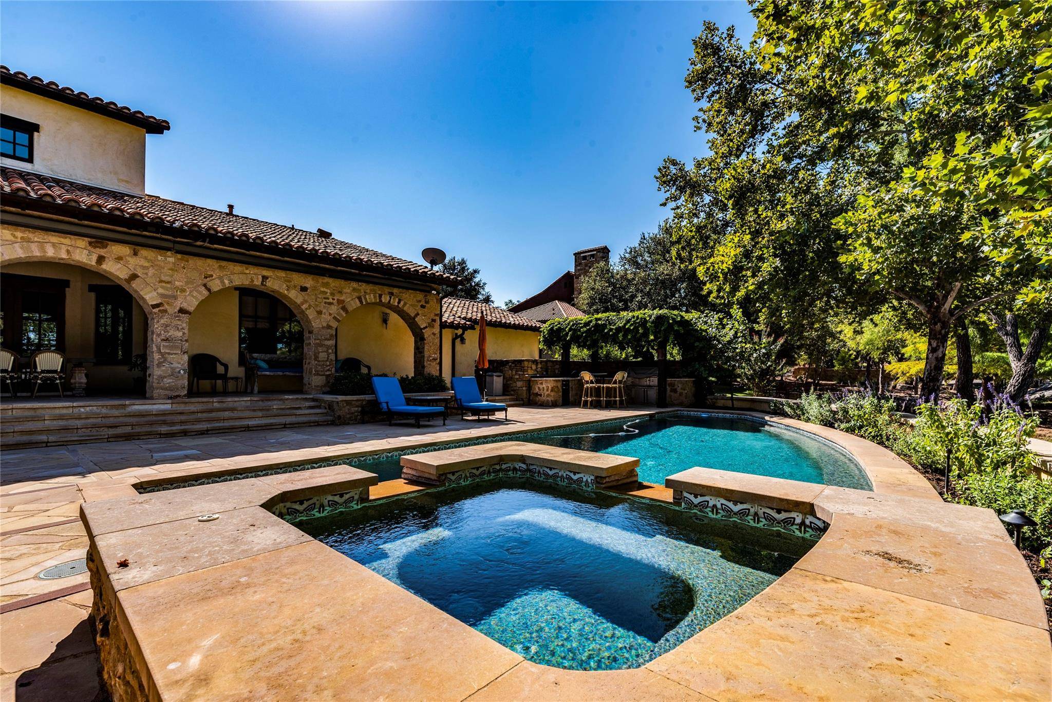 Horseshoe Bay, TX 78657,131 Plaza Escondido