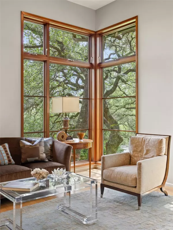 Austin, TX 78746,3806 Spirit Lake CV