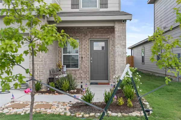 Buda, TX 78610,143 Santa Rosa LN