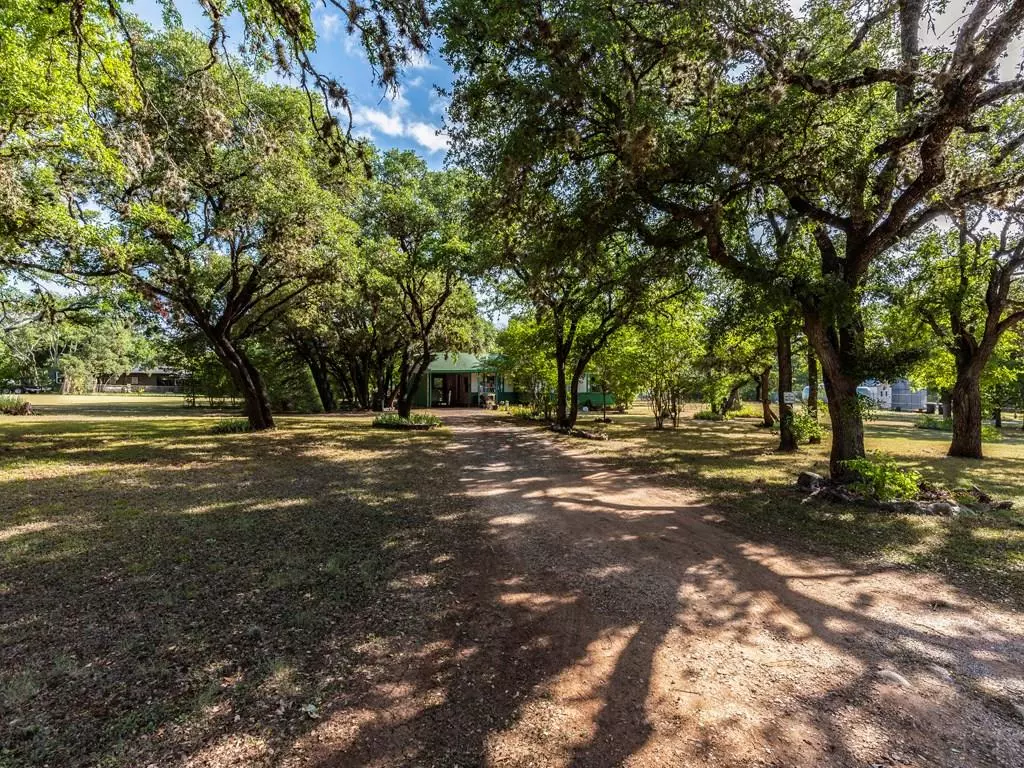 Buda, TX 78610,530 Tanglewood TRL