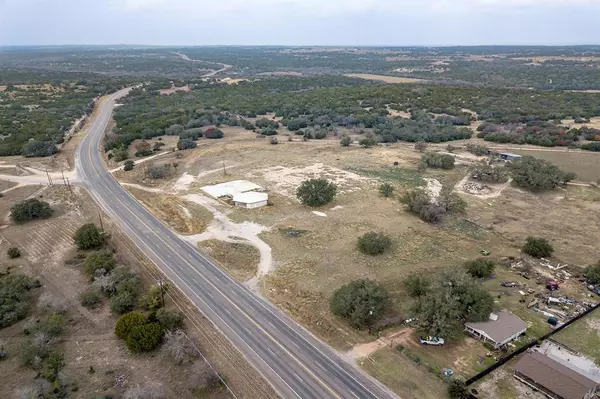 Lampasas, TX 76550,10831 S Highway 183