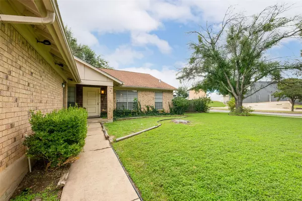 2605 Brickford CV #B, Austin, TX 78745