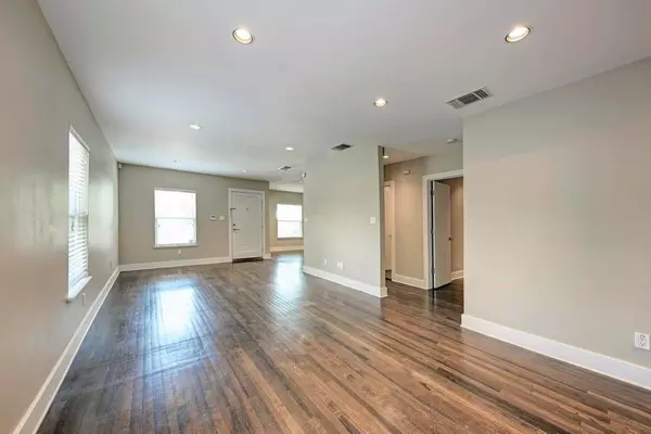 Austin, TX 78702,1014 E 14th ST