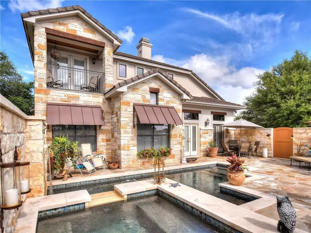 The Hills, TX 78738,6 Hightrail WAY