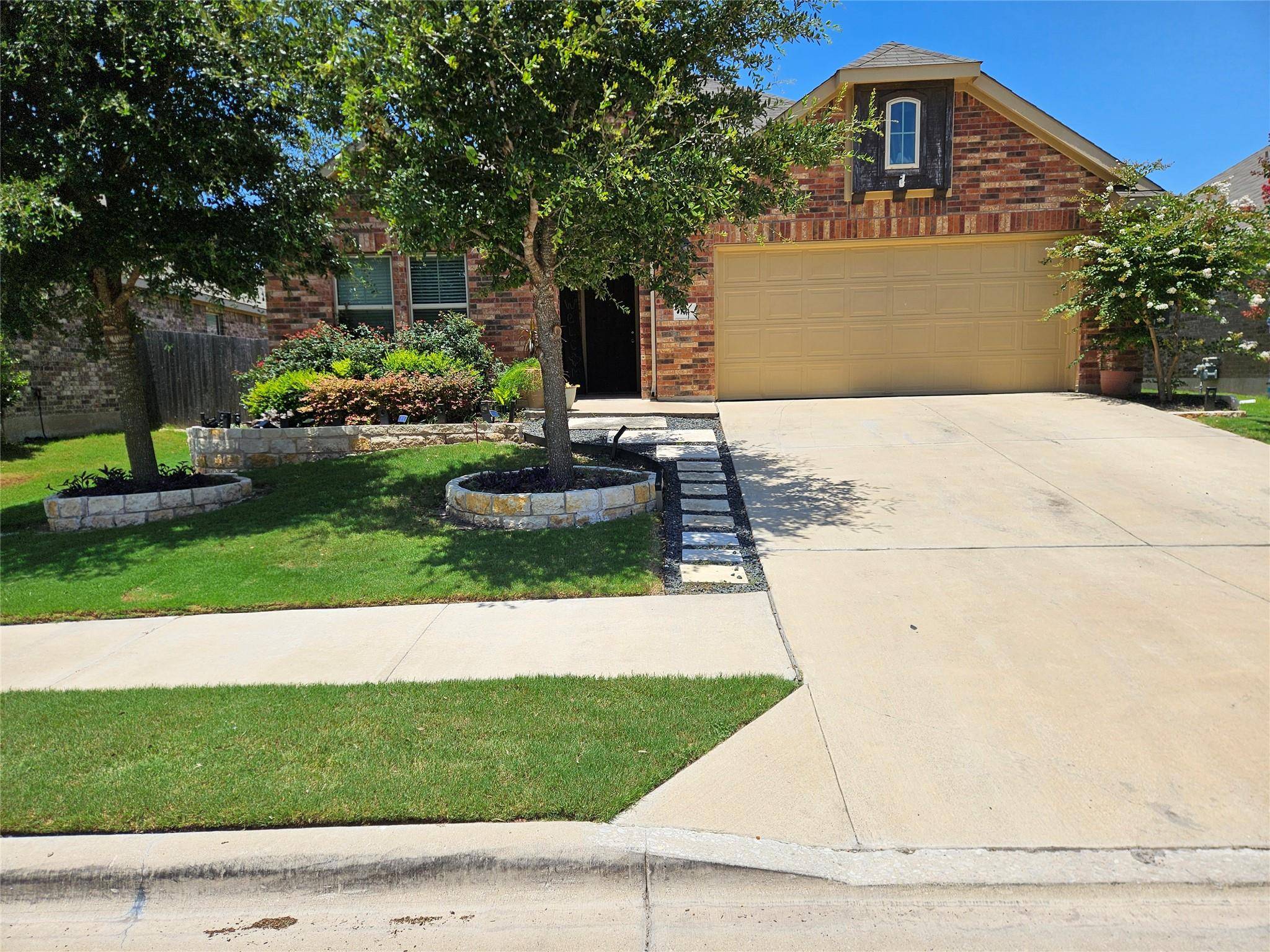 174 Coral Berry DR, Buda, TX 78610