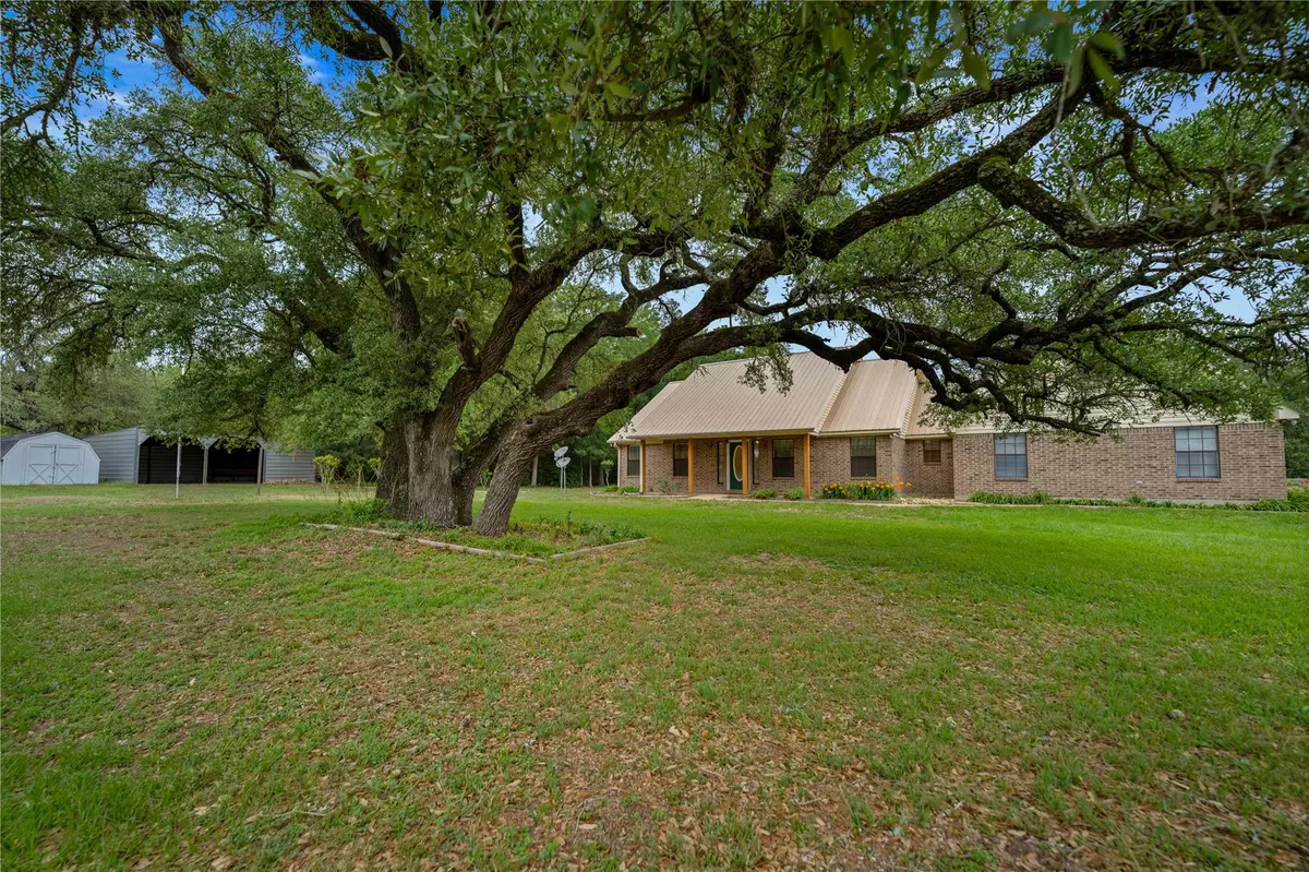 Smithville, TX 78957,182 Grassy Creek RD