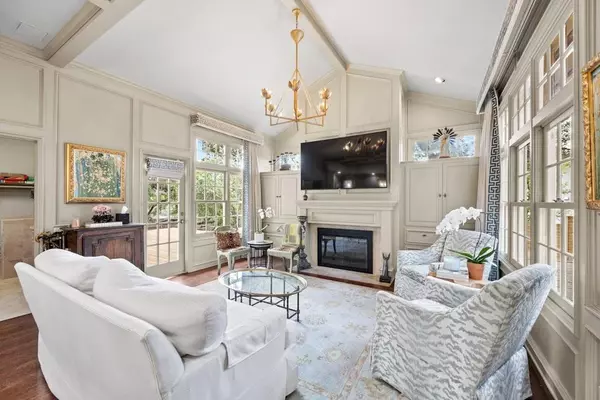 807 Terrace Mountain DR, West Lake Hills, TX 78746