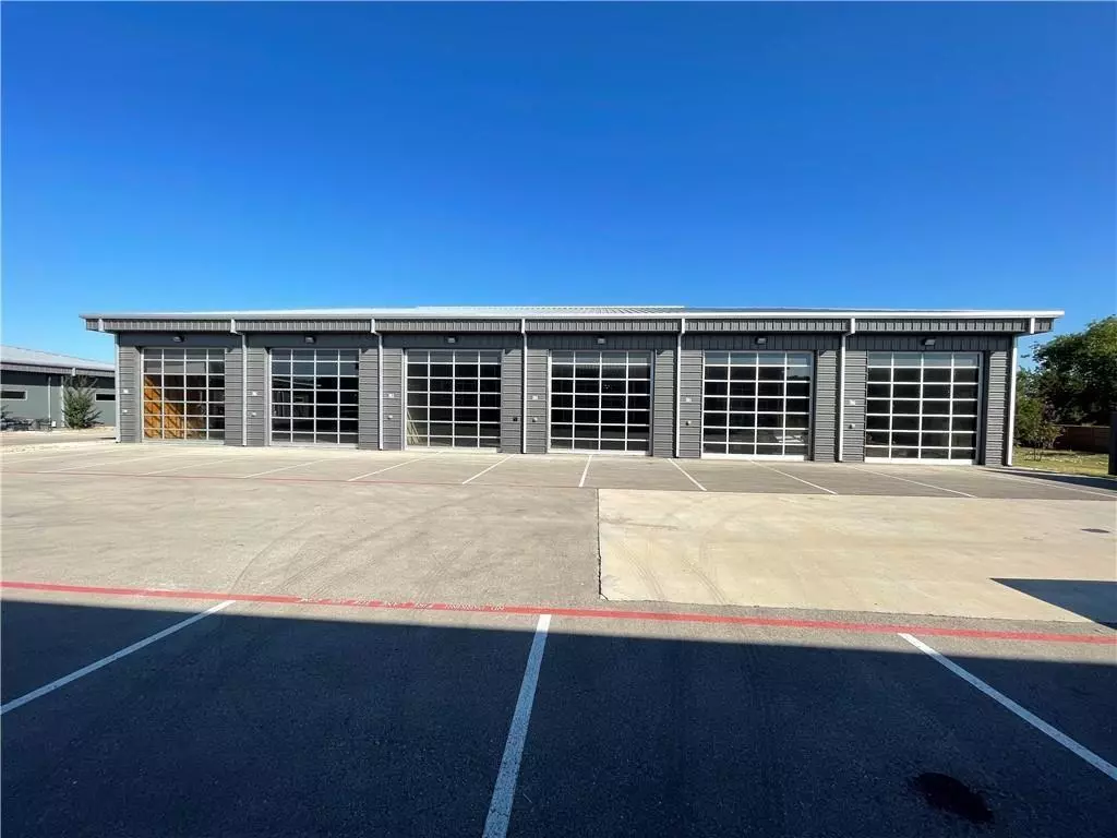 Leander, TX 78641,706 Leander DR #701-702